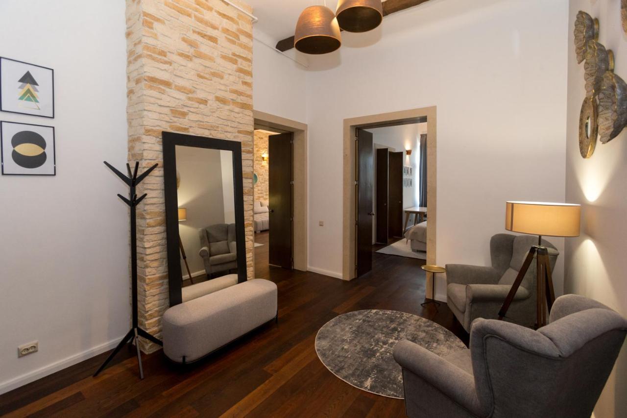 Cluj Lux Apartment Unirii Exteriör bild