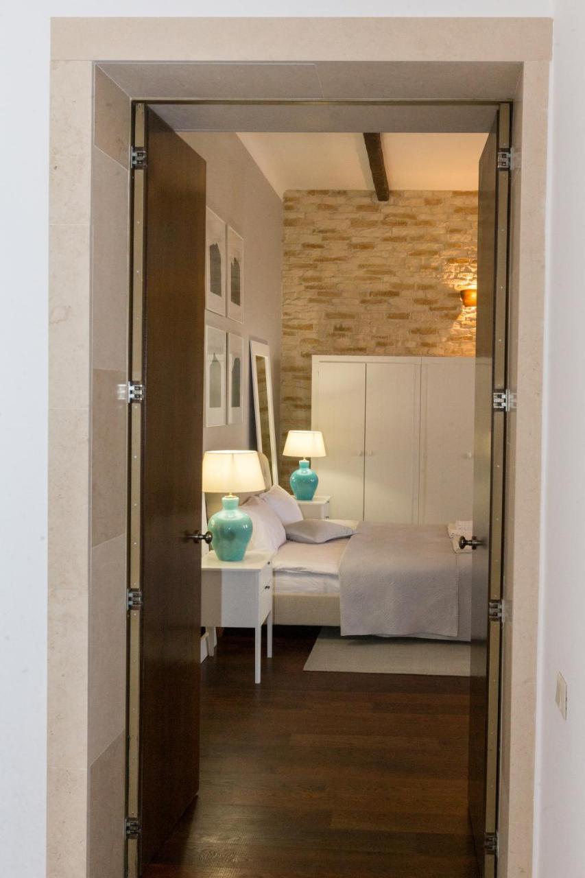 Cluj Lux Apartment Unirii Exteriör bild