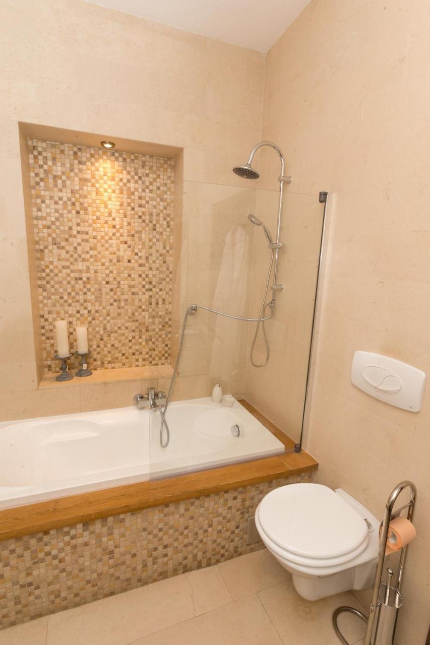 Cluj Lux Apartment Unirii Exteriör bild