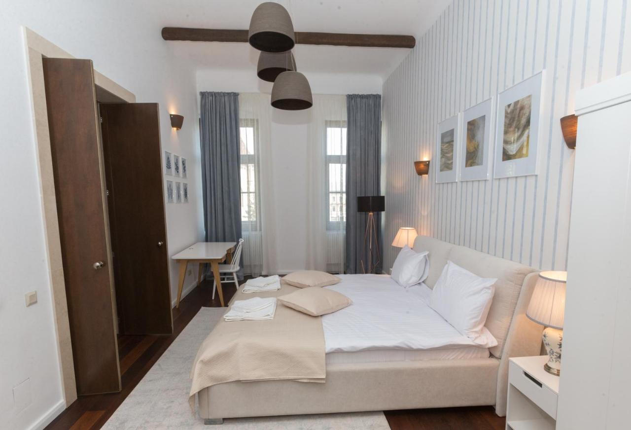 Cluj Lux Apartment Unirii Exteriör bild