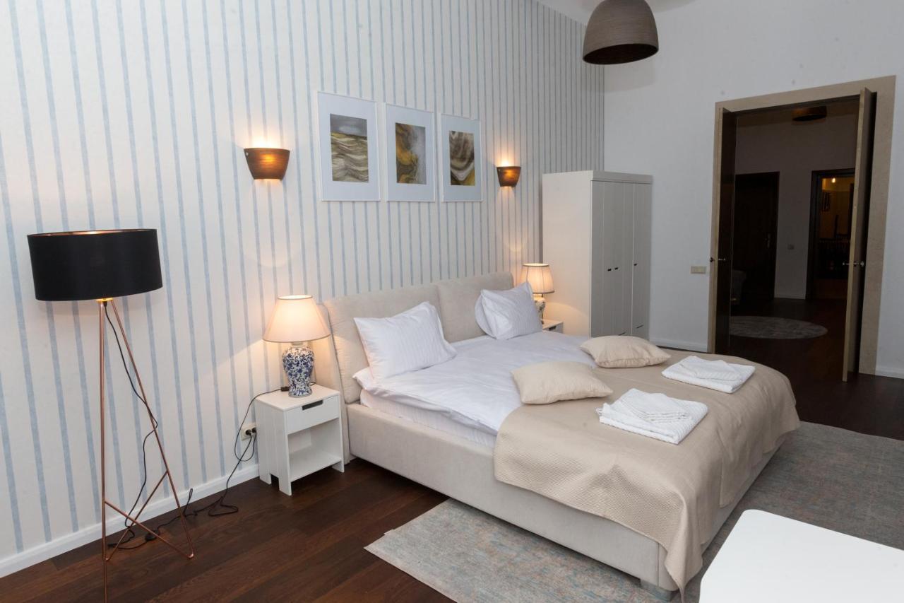 Cluj Lux Apartment Unirii Exteriör bild